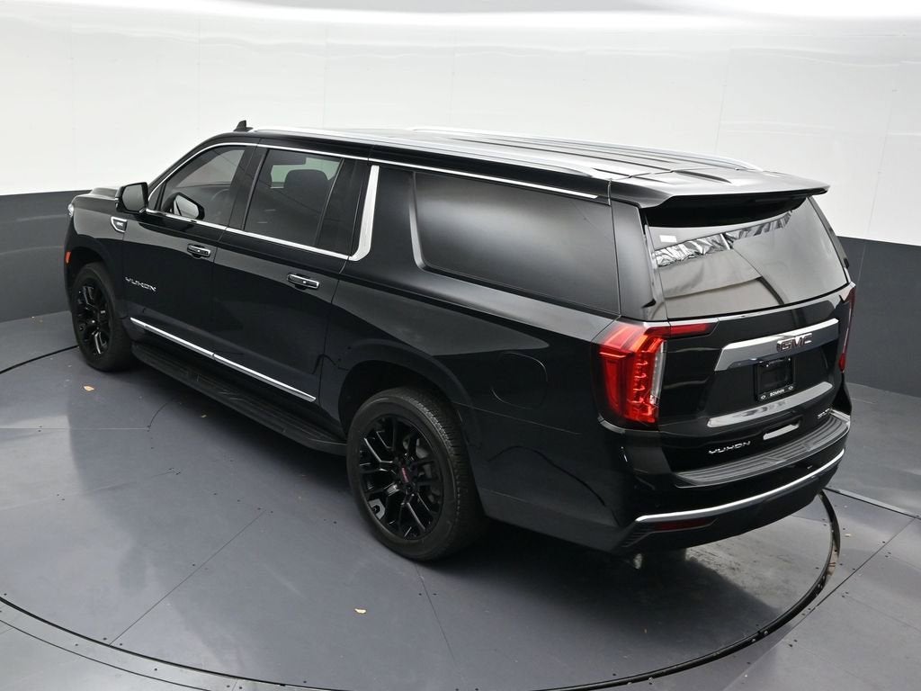 2022 GMC Yukon XL SLT