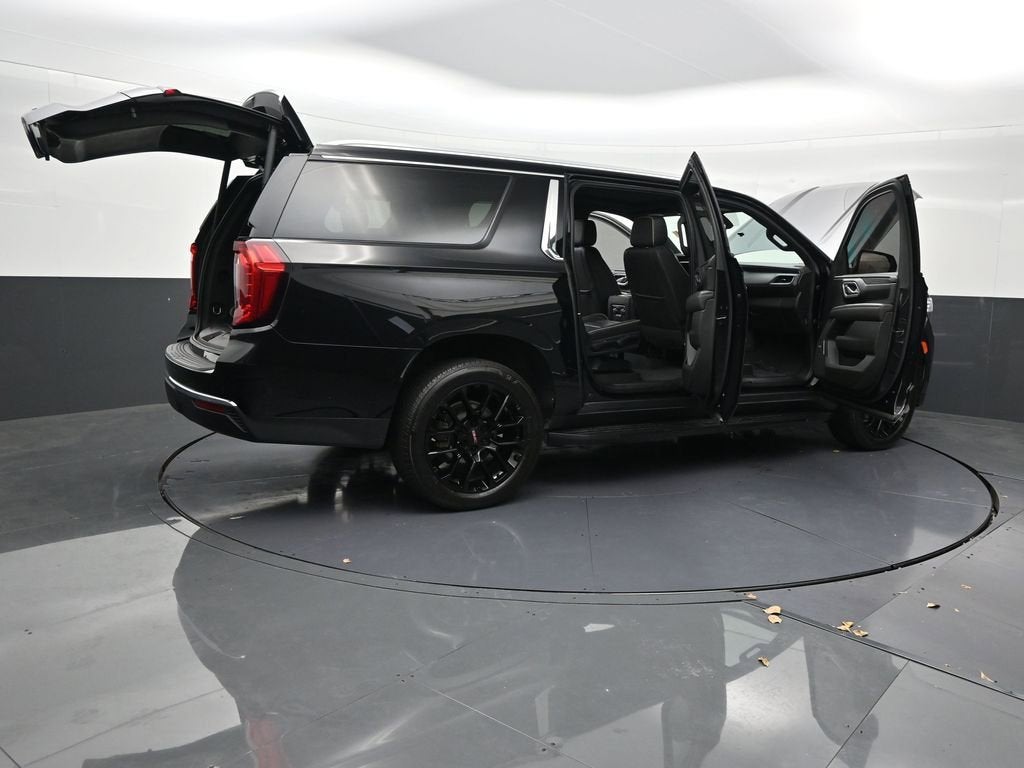 2022 GMC Yukon XL SLT