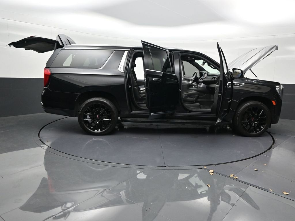 2022 GMC Yukon XL SLT