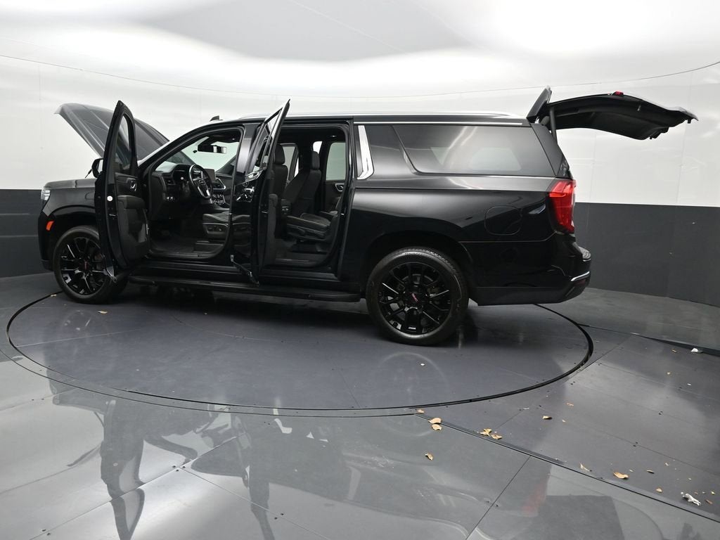 2022 GMC Yukon XL SLT