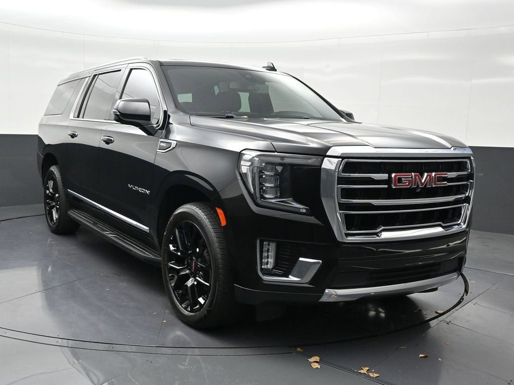 2022 GMC Yukon XL SLT
