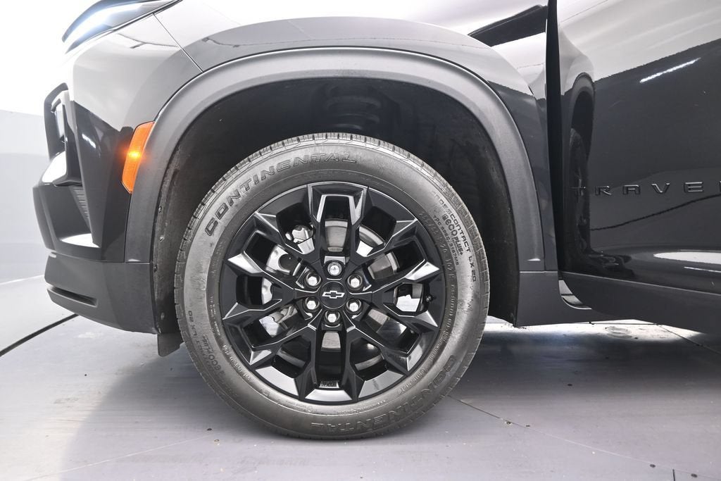 2024 Chevrolet Traverse LS