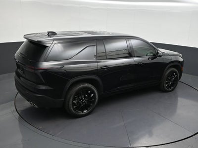 2024 Chevrolet Traverse LS