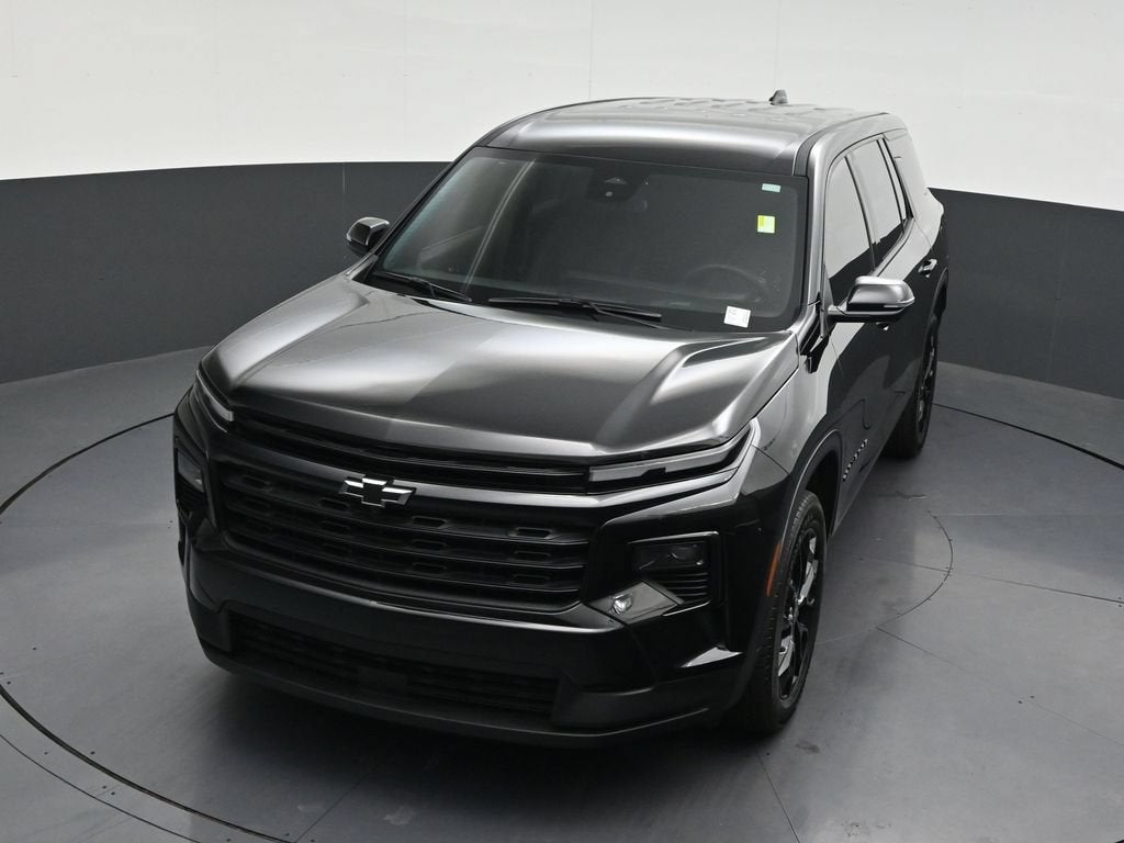 2024 Chevrolet Traverse LS