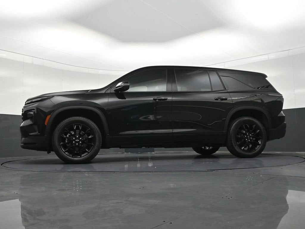 2024 Chevrolet Traverse LS