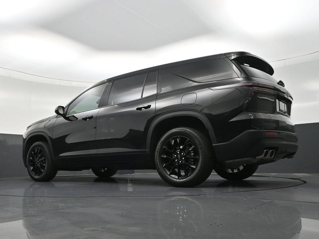 2024 Chevrolet Traverse LS
