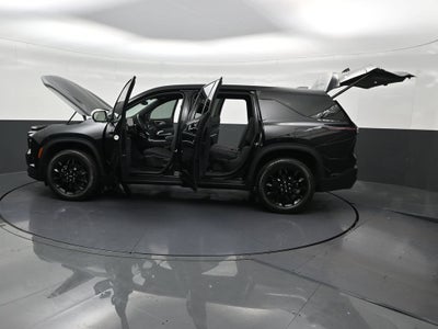 2024 Chevrolet Traverse LS