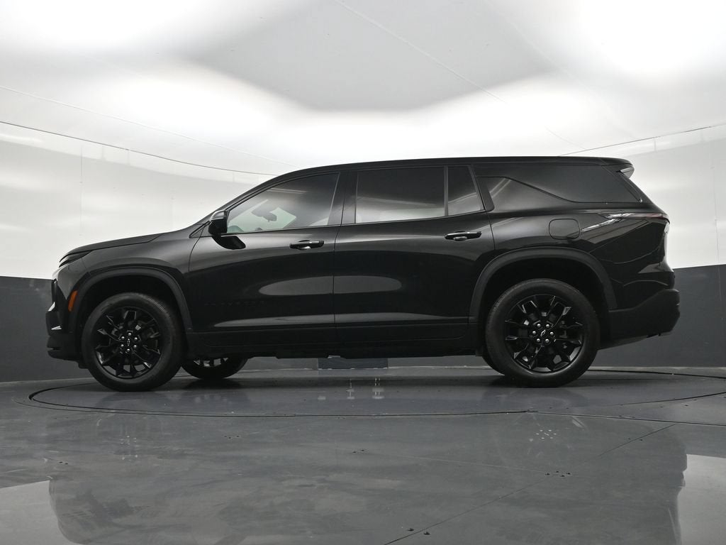 2024 Chevrolet Traverse LS