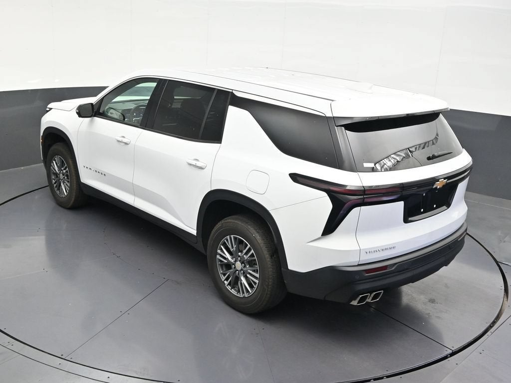 2024 Chevrolet Traverse LS