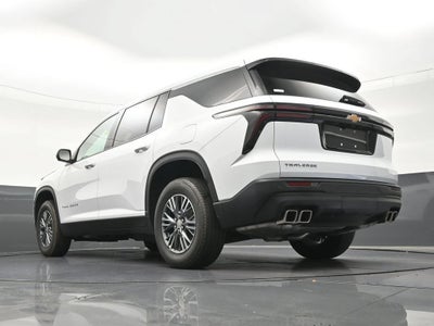 2024 Chevrolet Traverse LS