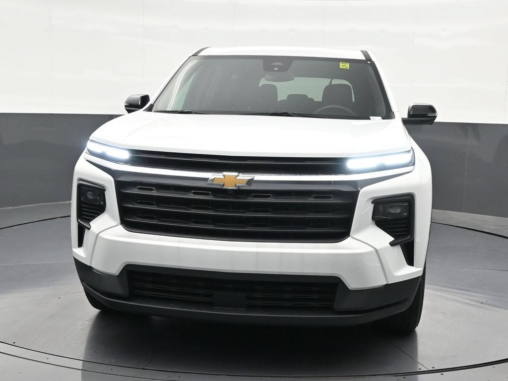 2024 Chevrolet Traverse LS