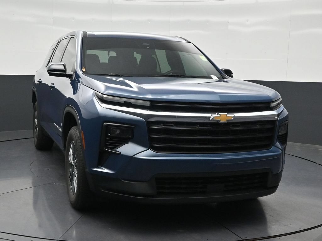 2024 Chevrolet Traverse LS