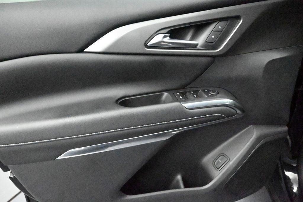 2024 Chevrolet Traverse LS