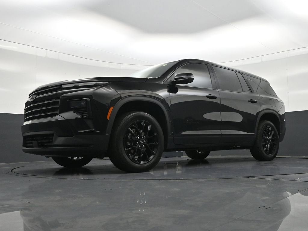 2024 Chevrolet Traverse LS