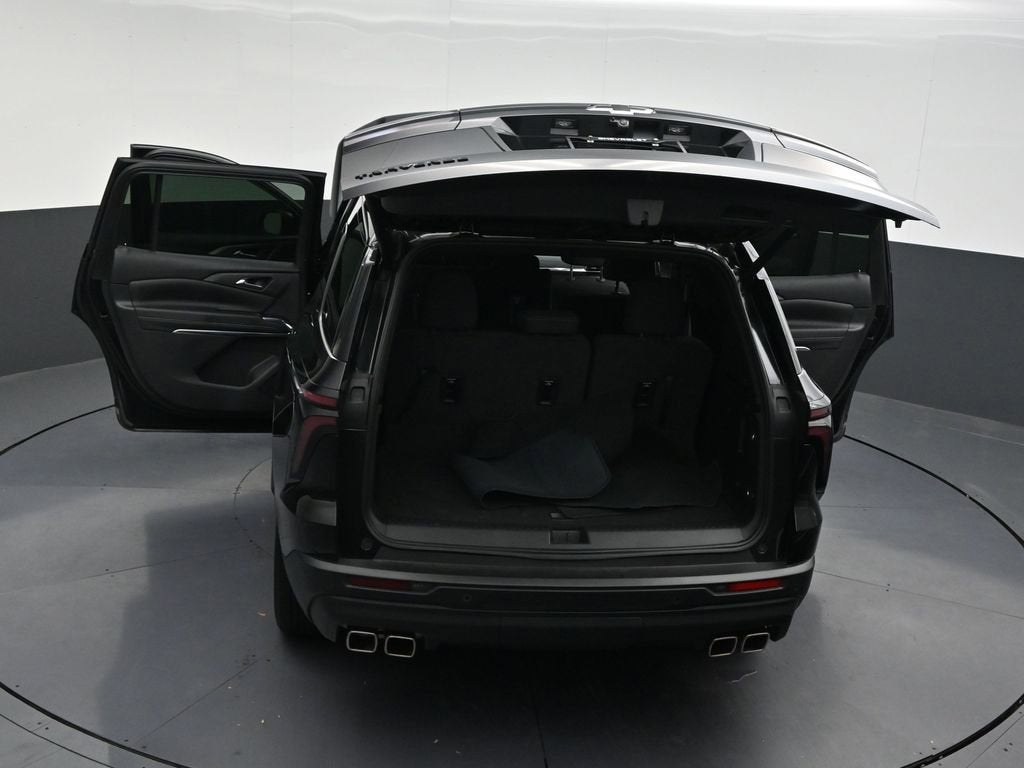 2024 Chevrolet Traverse LS