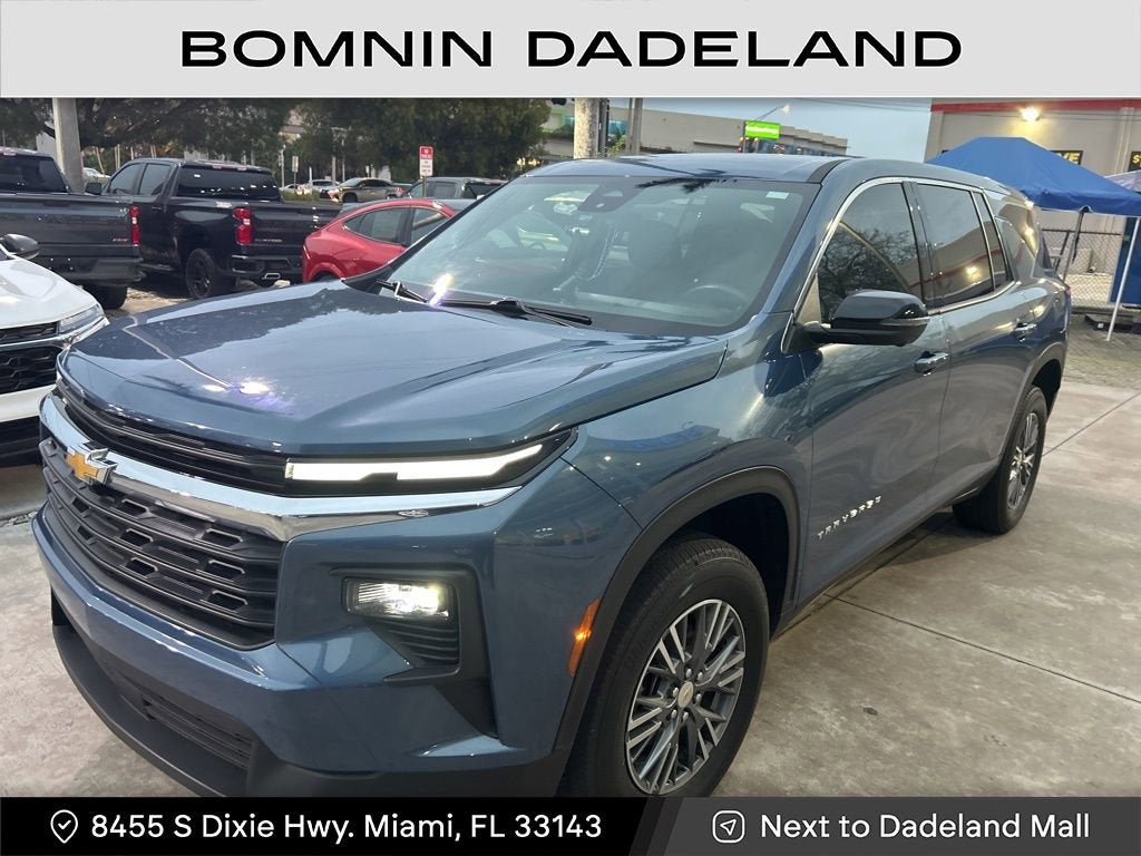 2024 Chevrolet Traverse LS