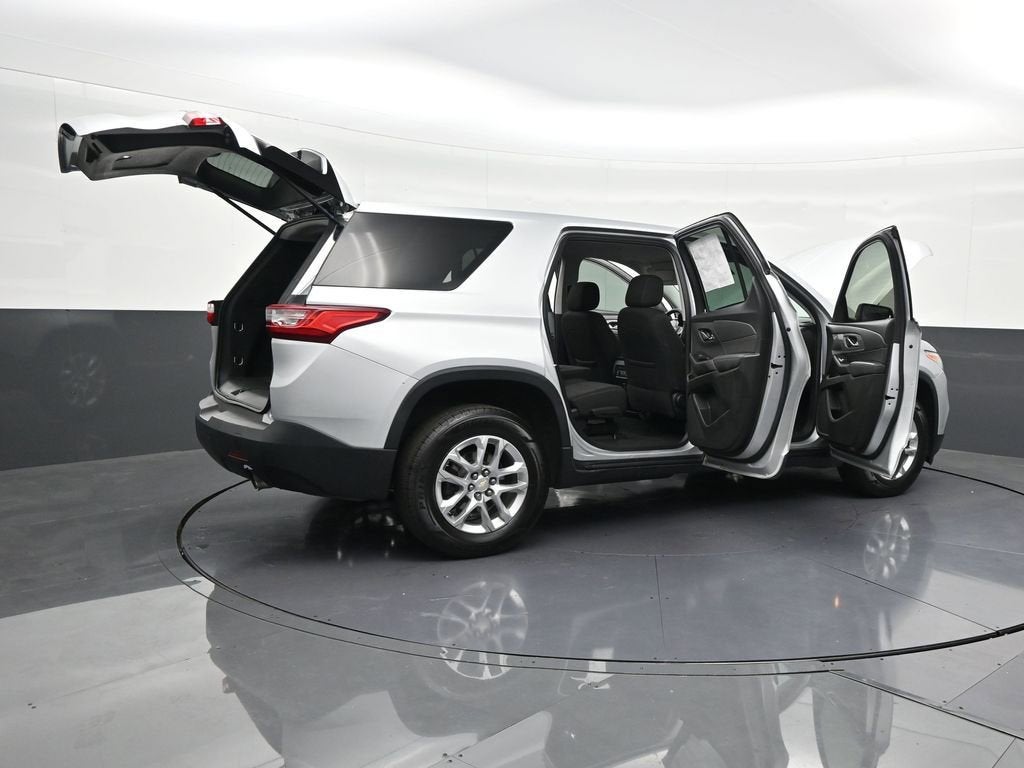 2021 Chevrolet Traverse LS