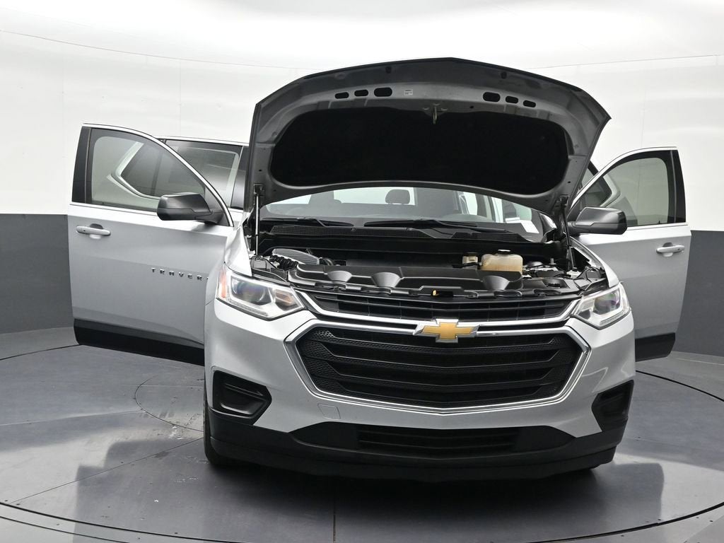 2021 Chevrolet Traverse LS