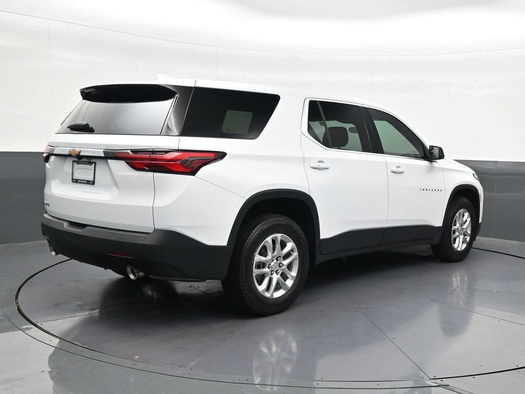 2023 Chevrolet Traverse LS