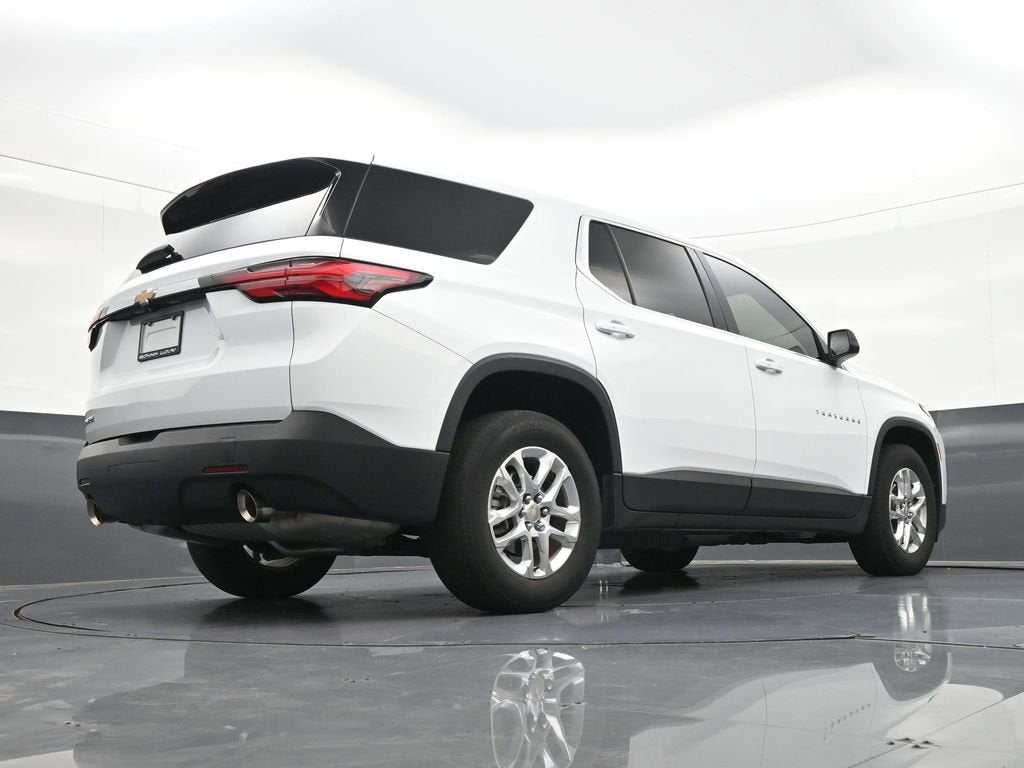 2023 Chevrolet Traverse LS