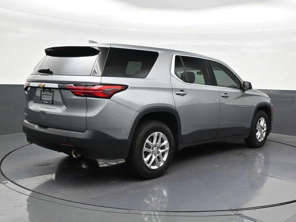 2023 Chevrolet Traverse LS