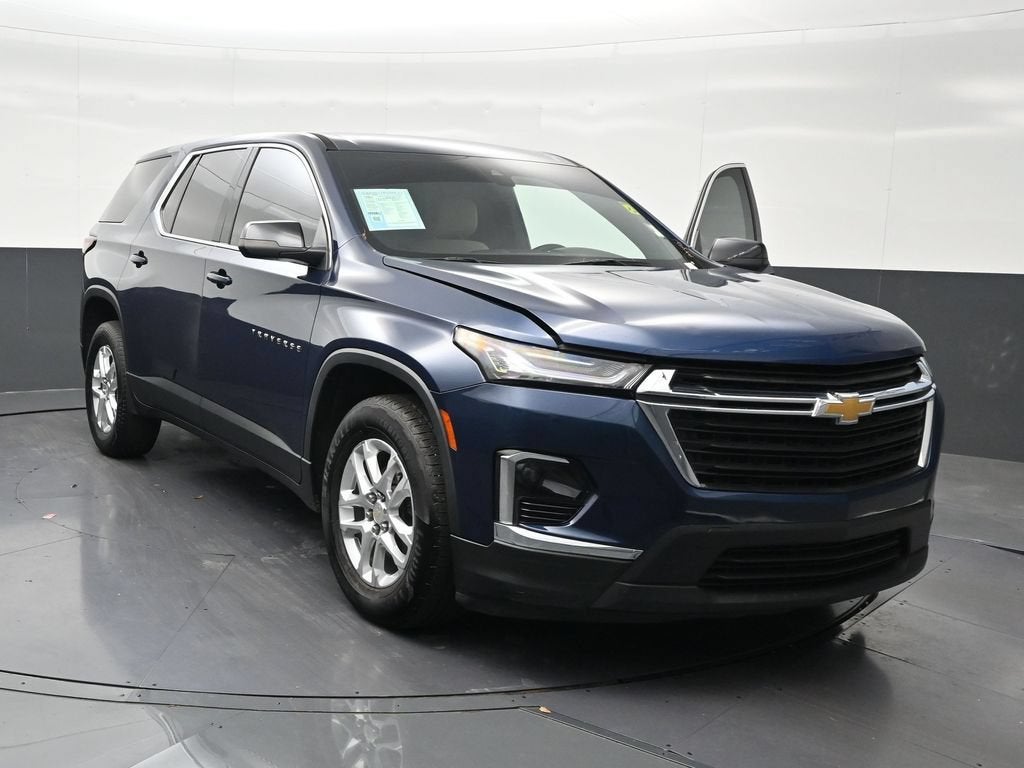 2023 Chevrolet Traverse LS