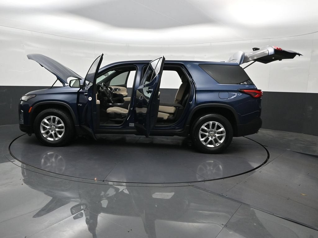 2023 Chevrolet Traverse LS