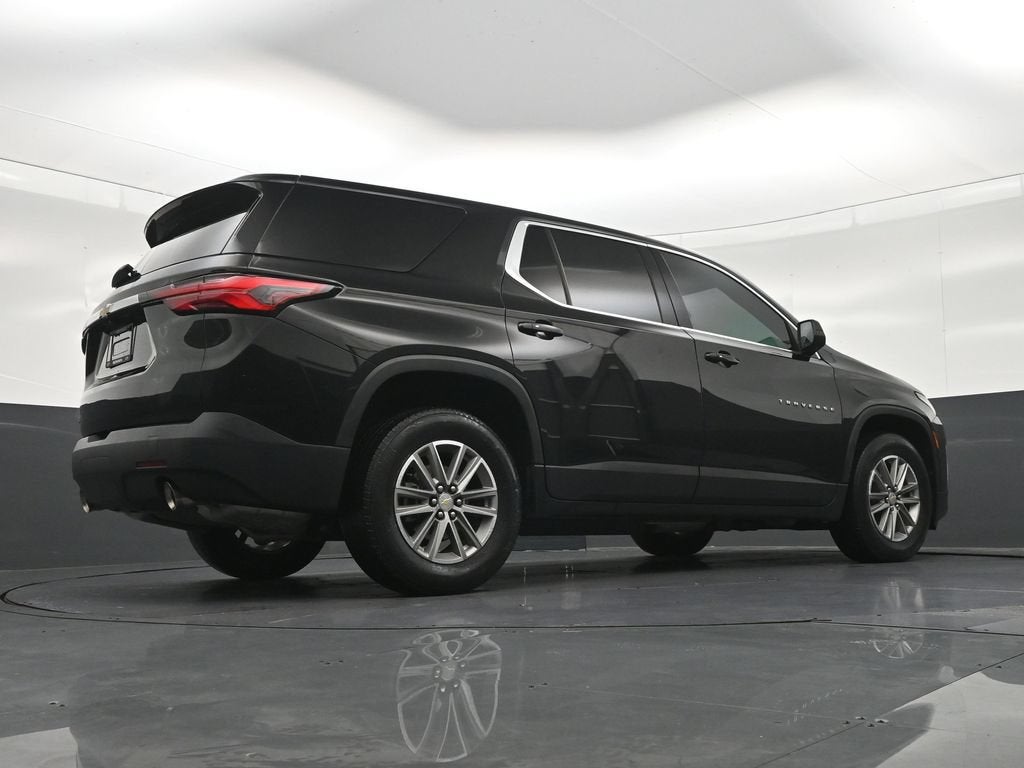 2023 Chevrolet Traverse LS