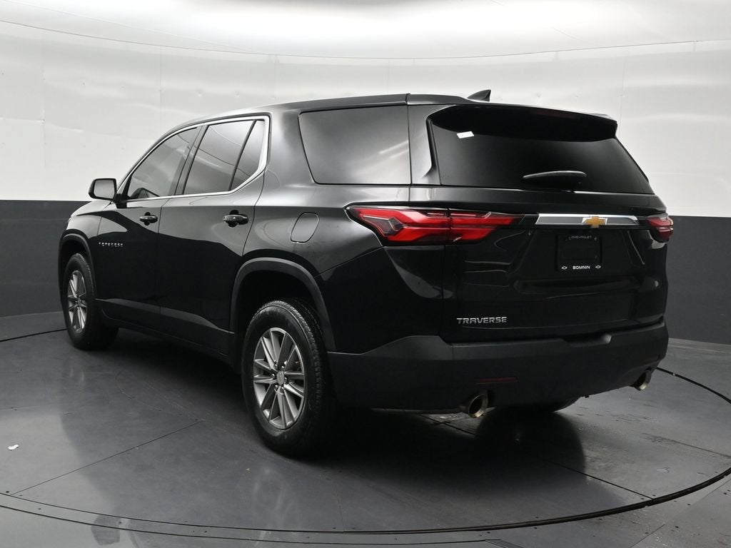 2023 Chevrolet Traverse LS