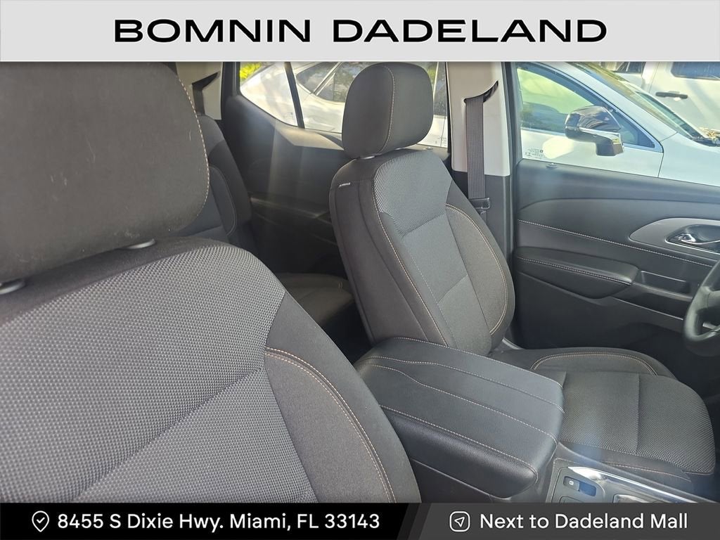 2021 Chevrolet Traverse LS