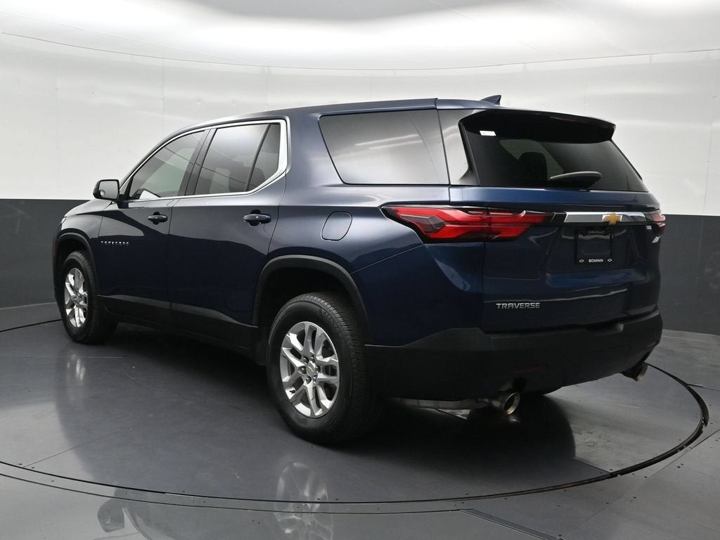 2023 Chevrolet Traverse LS