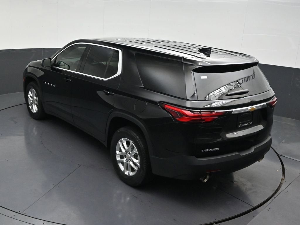 2023 Chevrolet Traverse LS