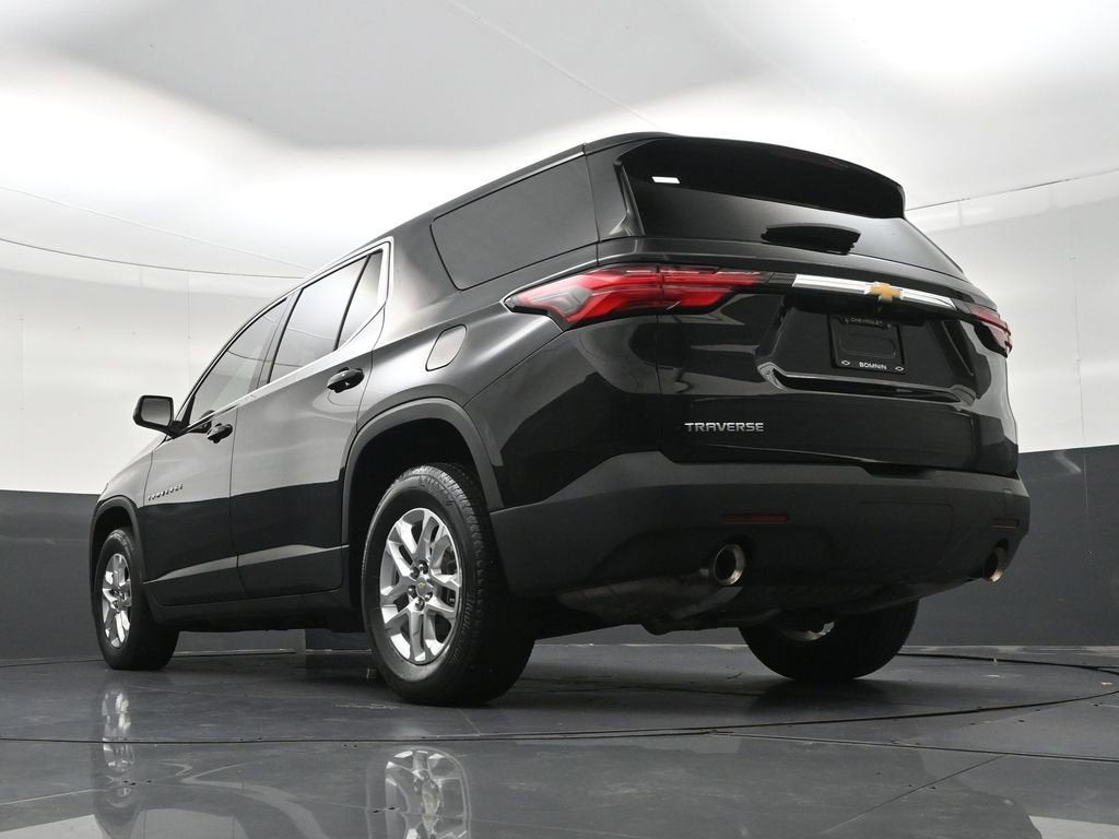 2023 Chevrolet Traverse LS