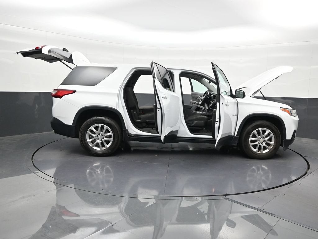 2021 Chevrolet Traverse LS
