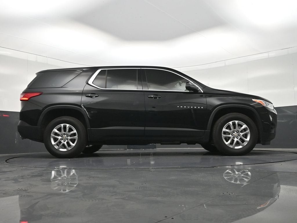 2021 Chevrolet Traverse LS