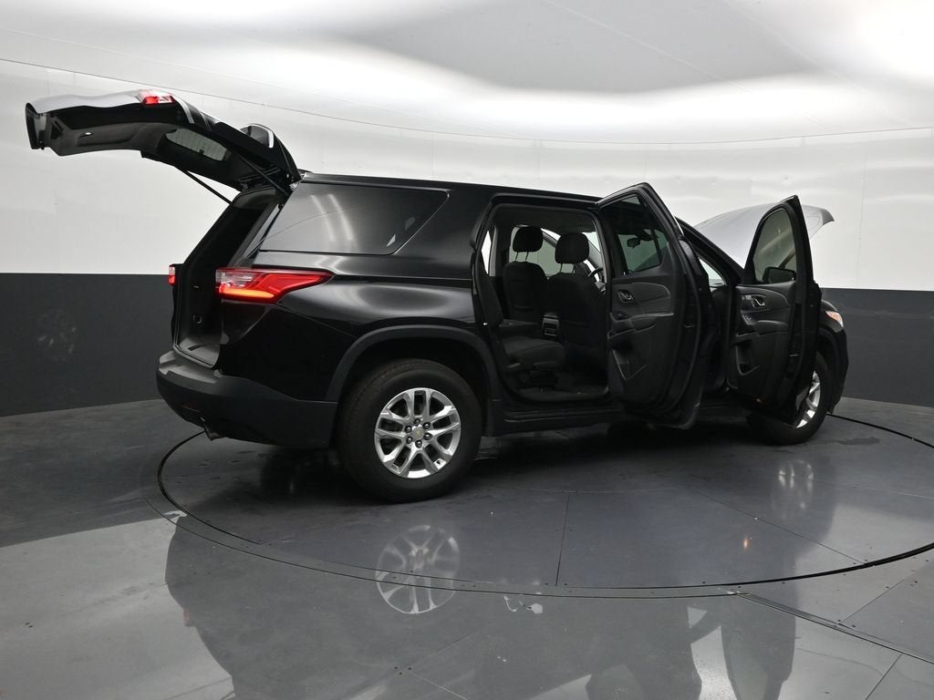 2021 Chevrolet Traverse LS