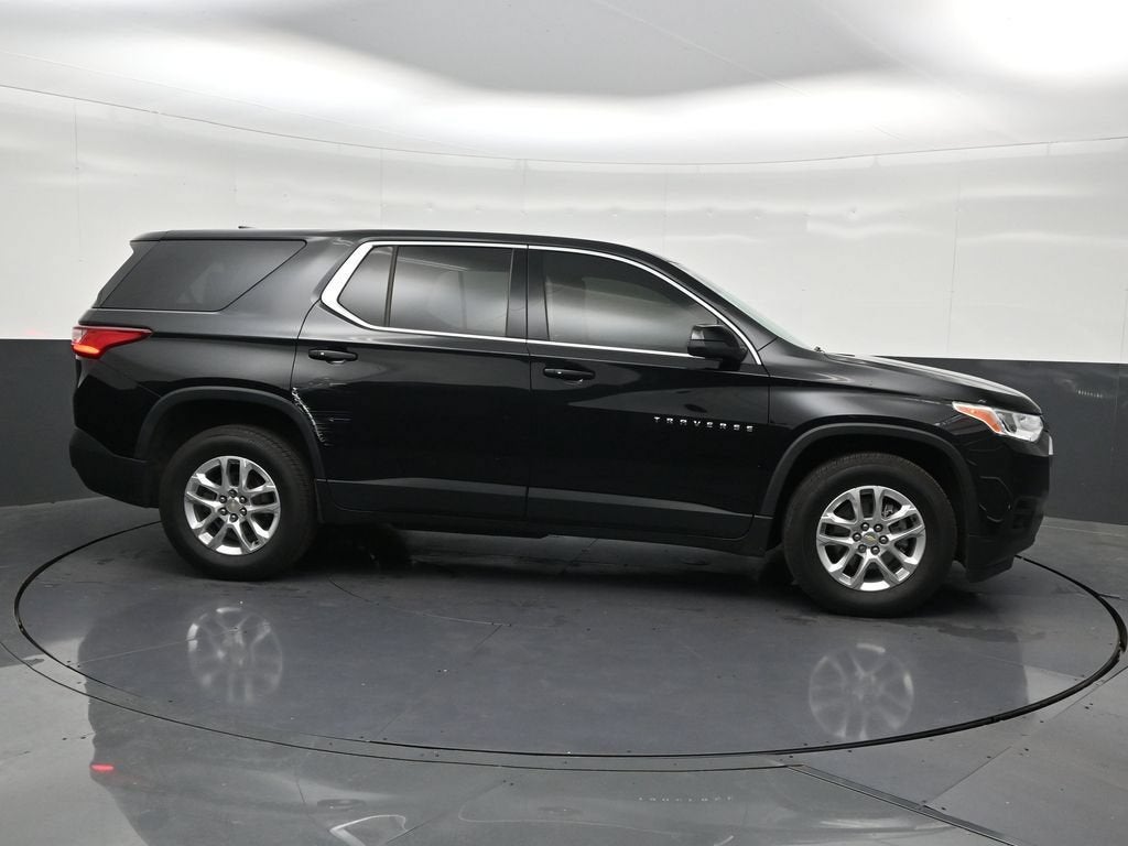 2021 Chevrolet Traverse LS