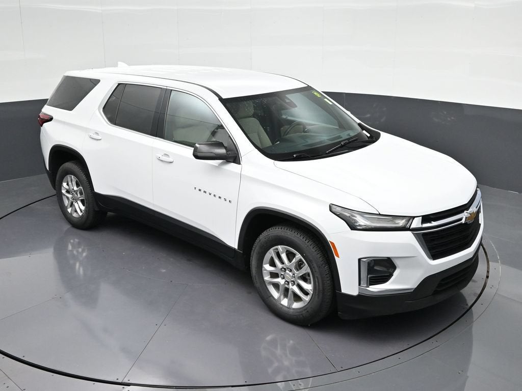 2023 Chevrolet Traverse LS