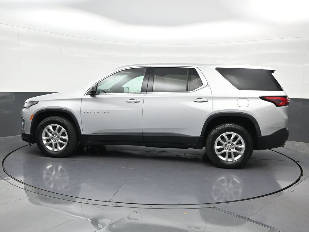 2022 Chevrolet Traverse LS