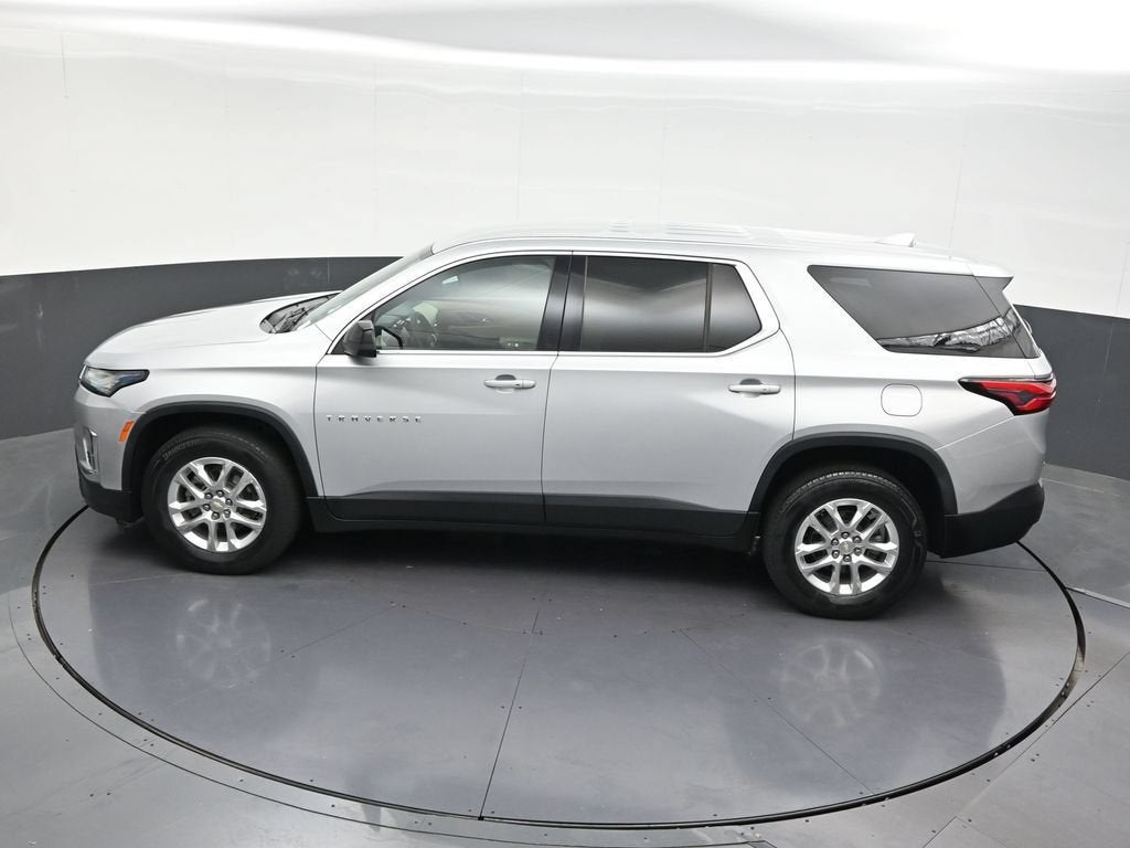 2022 Chevrolet Traverse LS