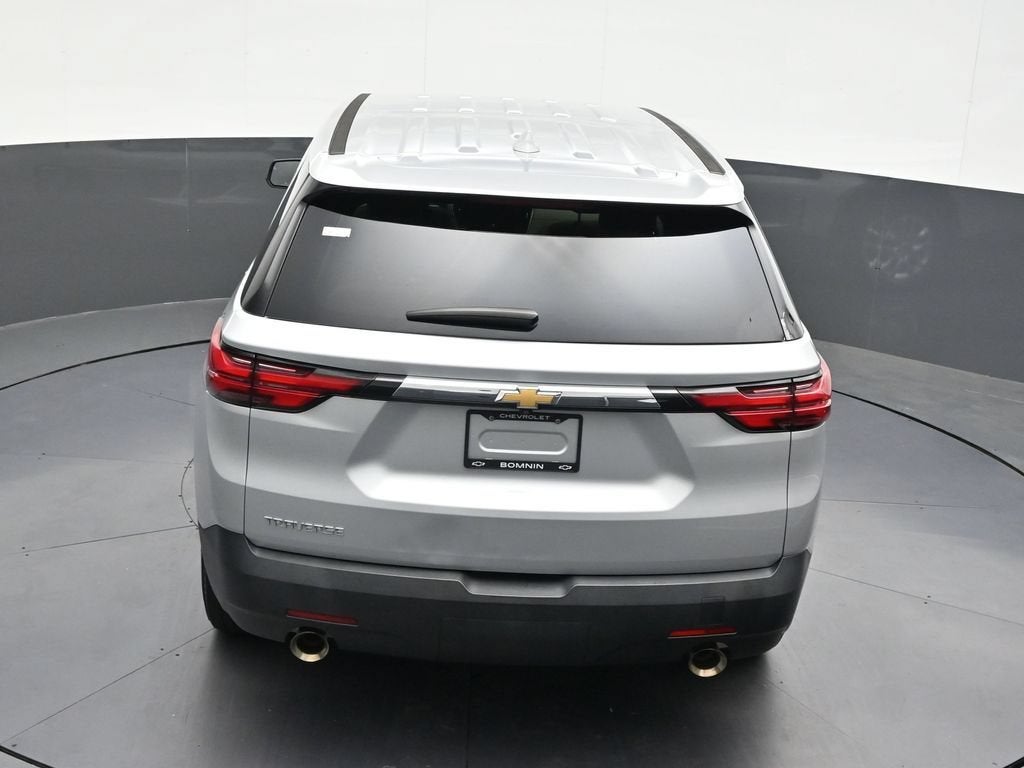 2022 Chevrolet Traverse LS
