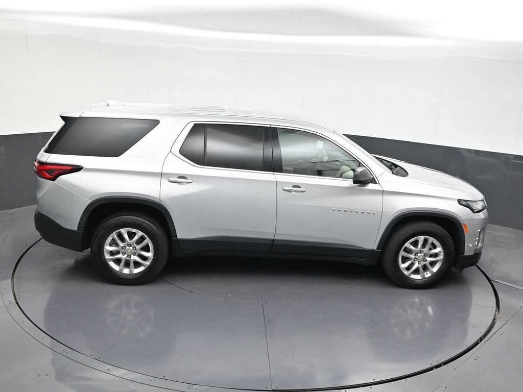 2022 Chevrolet Traverse LS