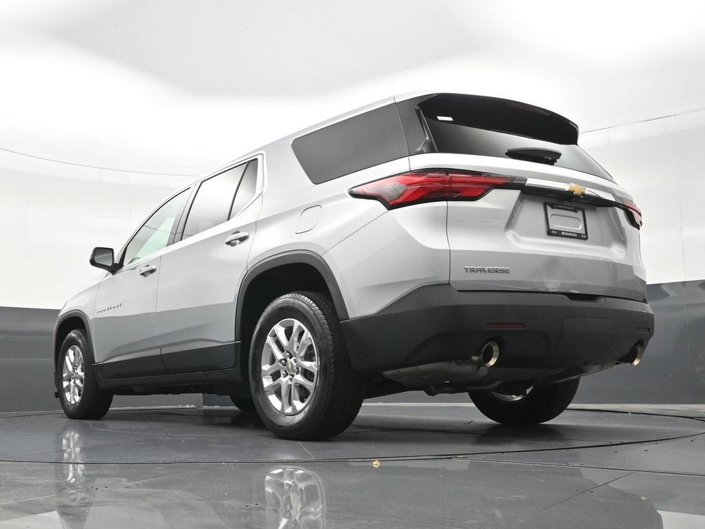 2022 Chevrolet Traverse LS