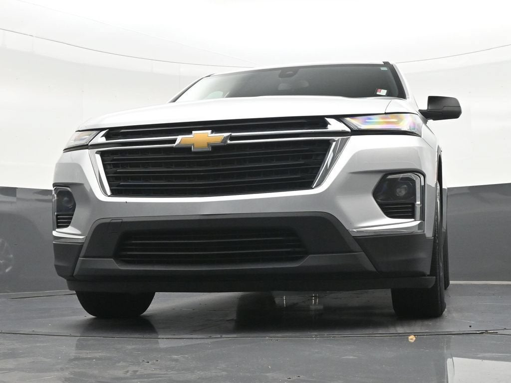 2022 Chevrolet Traverse LS