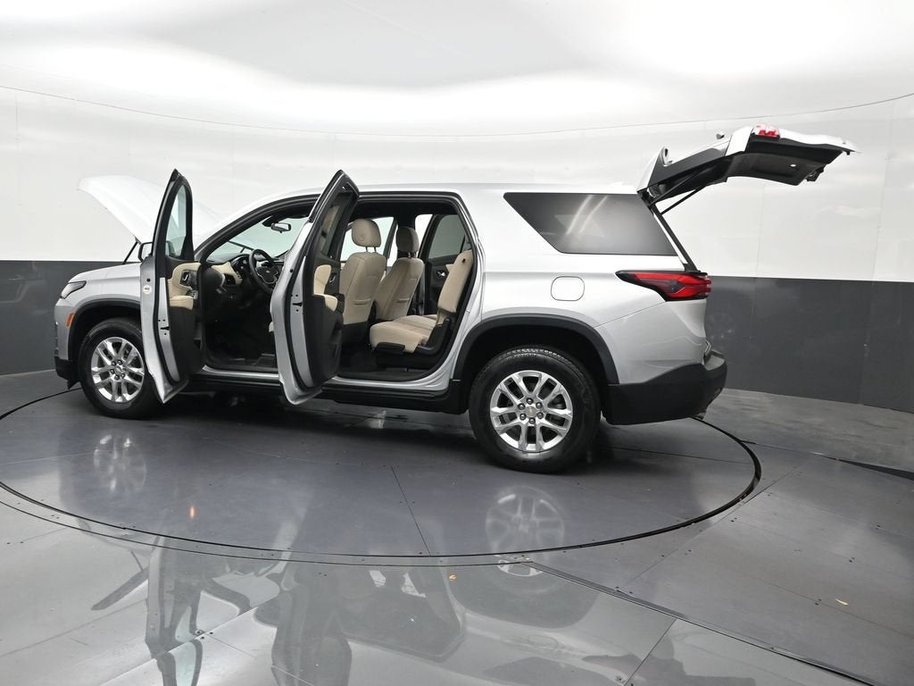 2022 Chevrolet Traverse LS