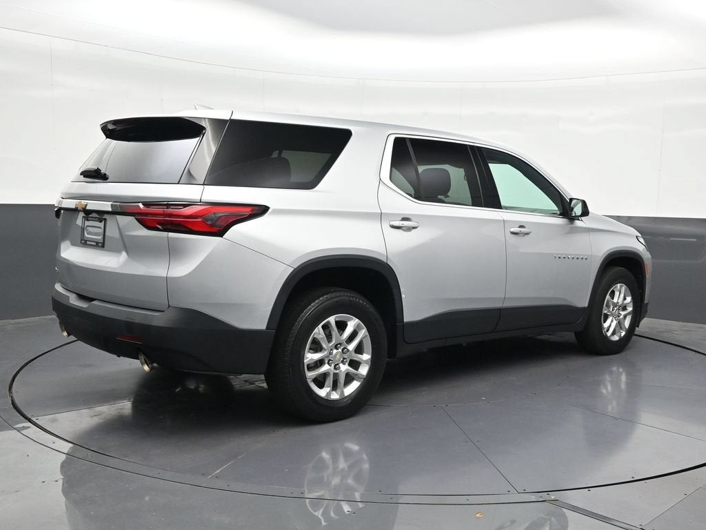 2022 Chevrolet Traverse LS