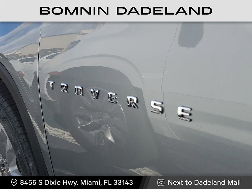 2023 Chevrolet Traverse LS