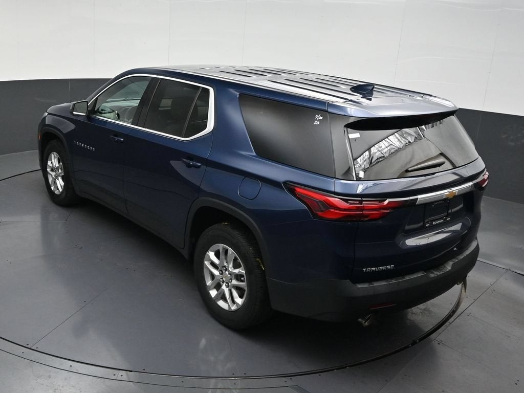 2022 Chevrolet Traverse LS