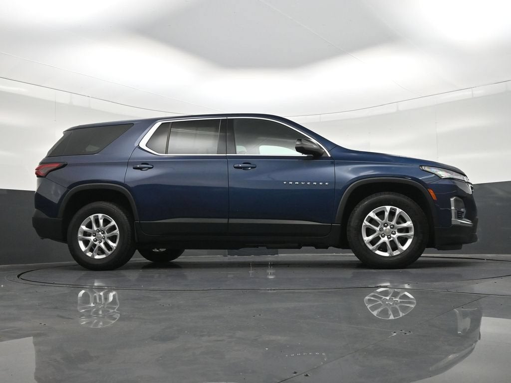 2022 Chevrolet Traverse LS