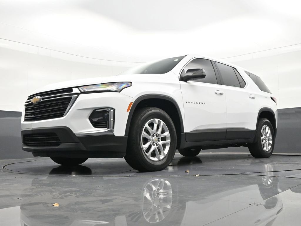 2023 Chevrolet Traverse LS